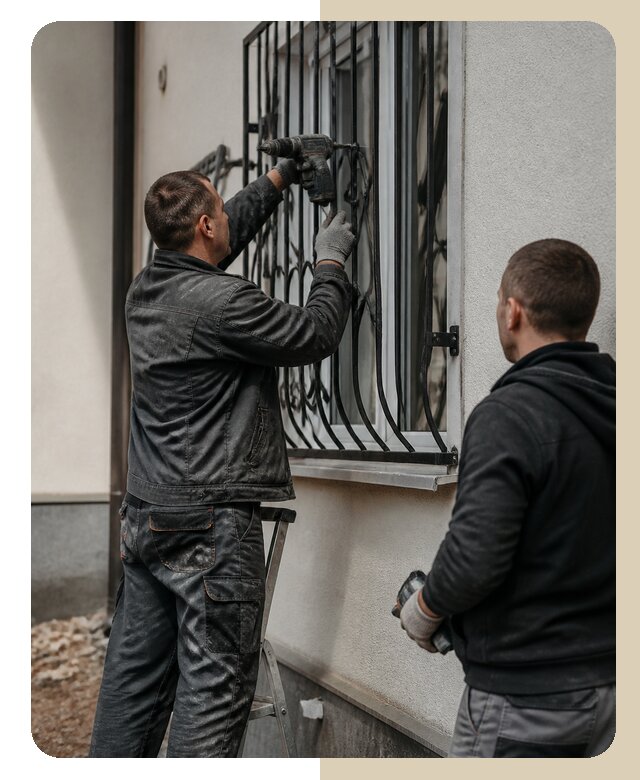 Установка наружных решеток в Дзержинском от 5015 р. | ДвериЛегко-Дзж